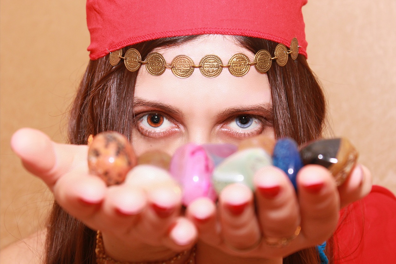 Psychic Gypsy Scams You Need To Know About   Ball 88468 1280 